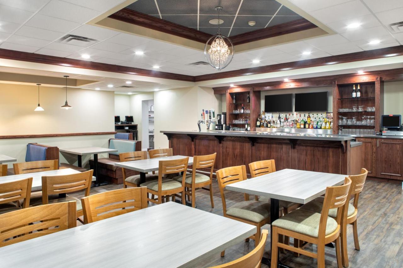 Travelodge Hotel By Wyndham סודברי מראה חיצוני תמונה