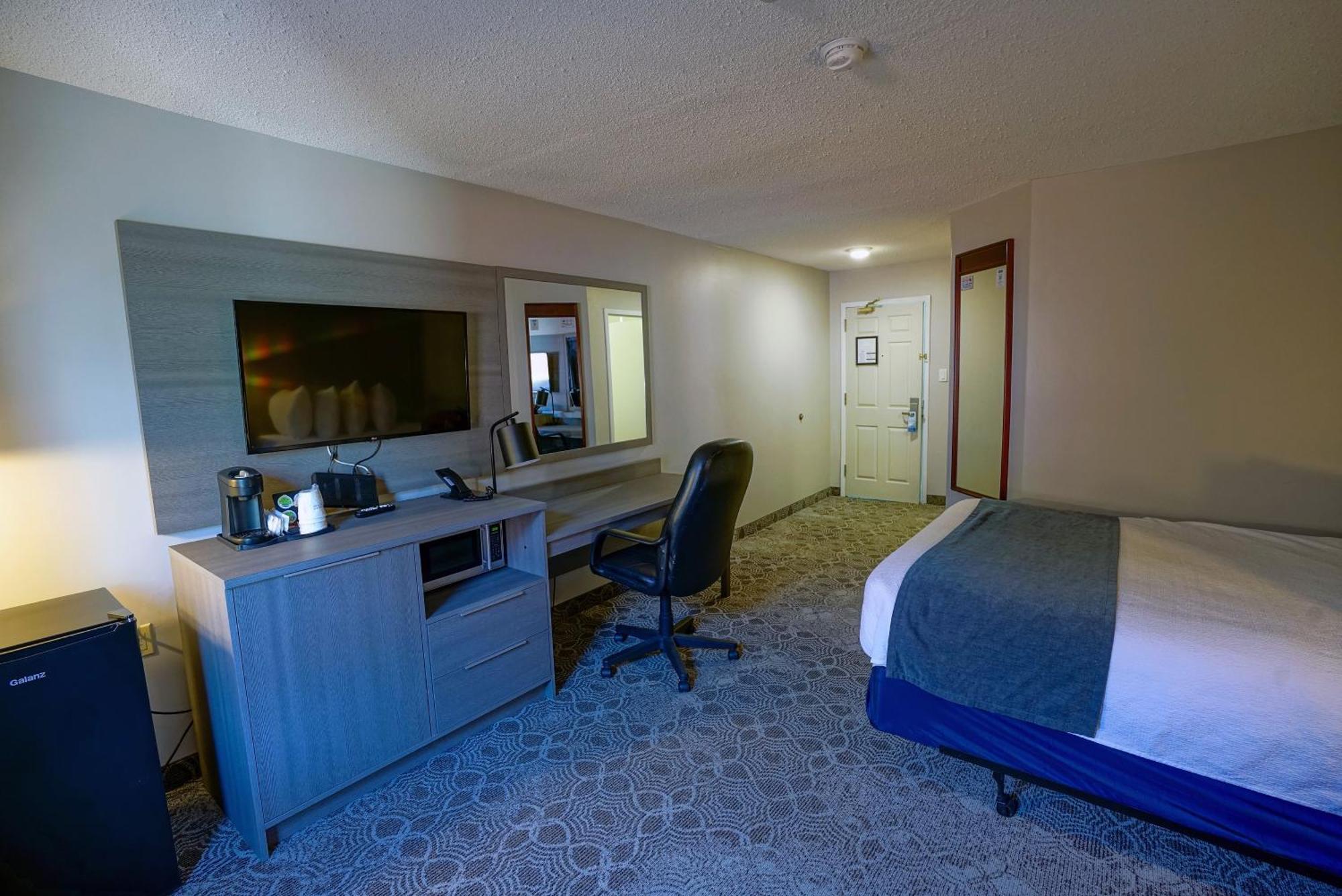 Travelodge Hotel By Wyndham סודברי מראה חיצוני תמונה