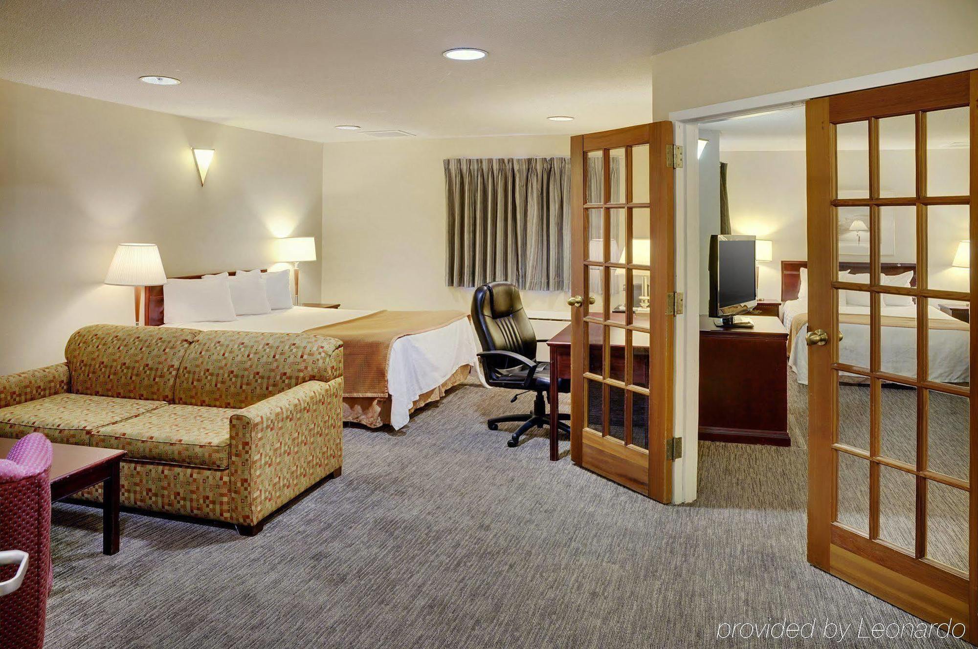 Travelodge Hotel By Wyndham סודברי מראה חיצוני תמונה
